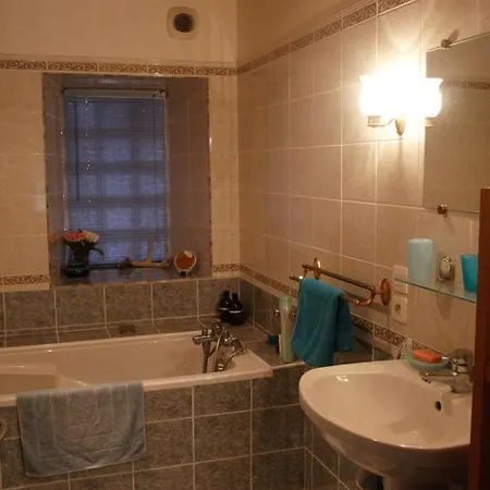 Bed & Breakfast Chez Ker Anna Canihuel